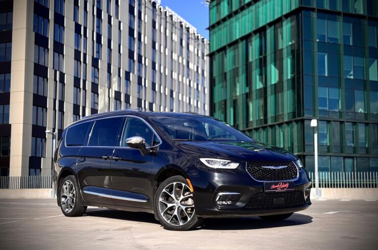 7-kohalise chrysler pacifica rent
